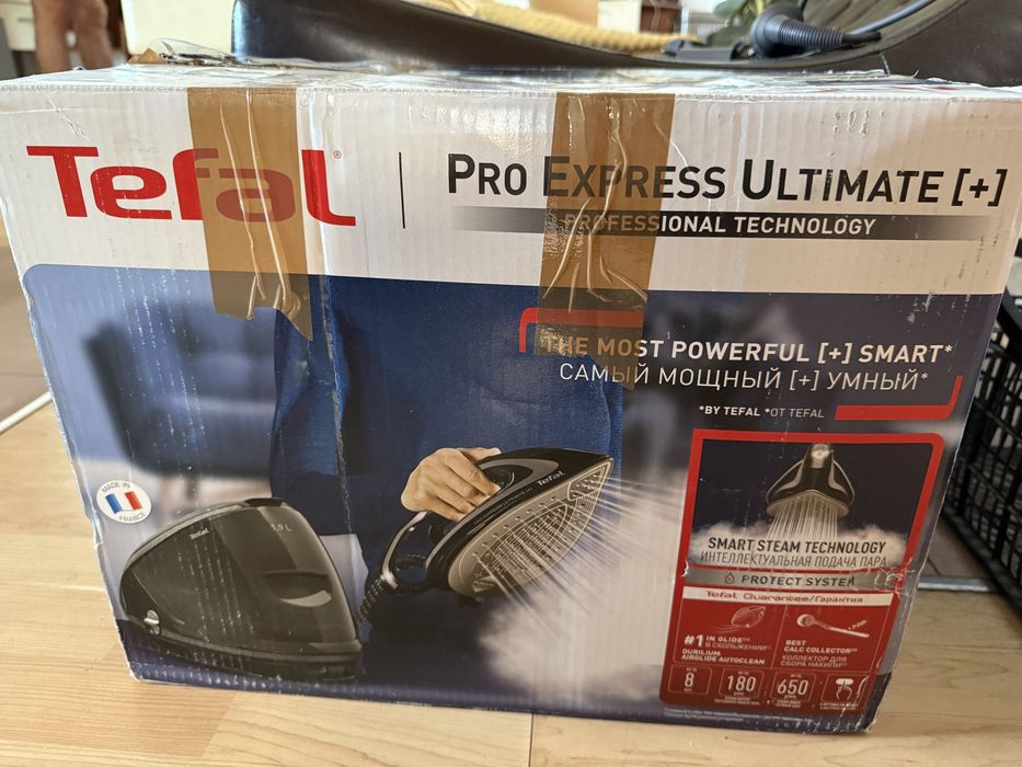 Statie de calcat Tefal Pro Express Ultimate
