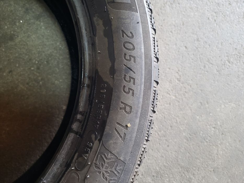 4 anvelope 205 55 R 17 Michelin iarna