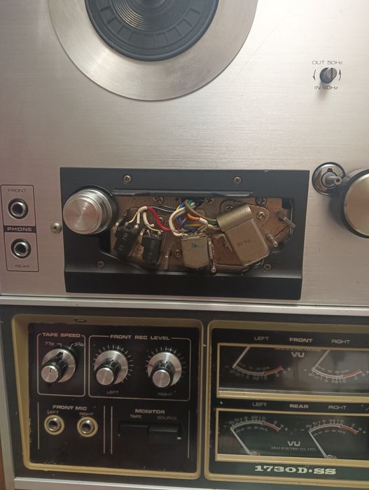 Magnetofon Akai 1730D-SS QUADROFONIC