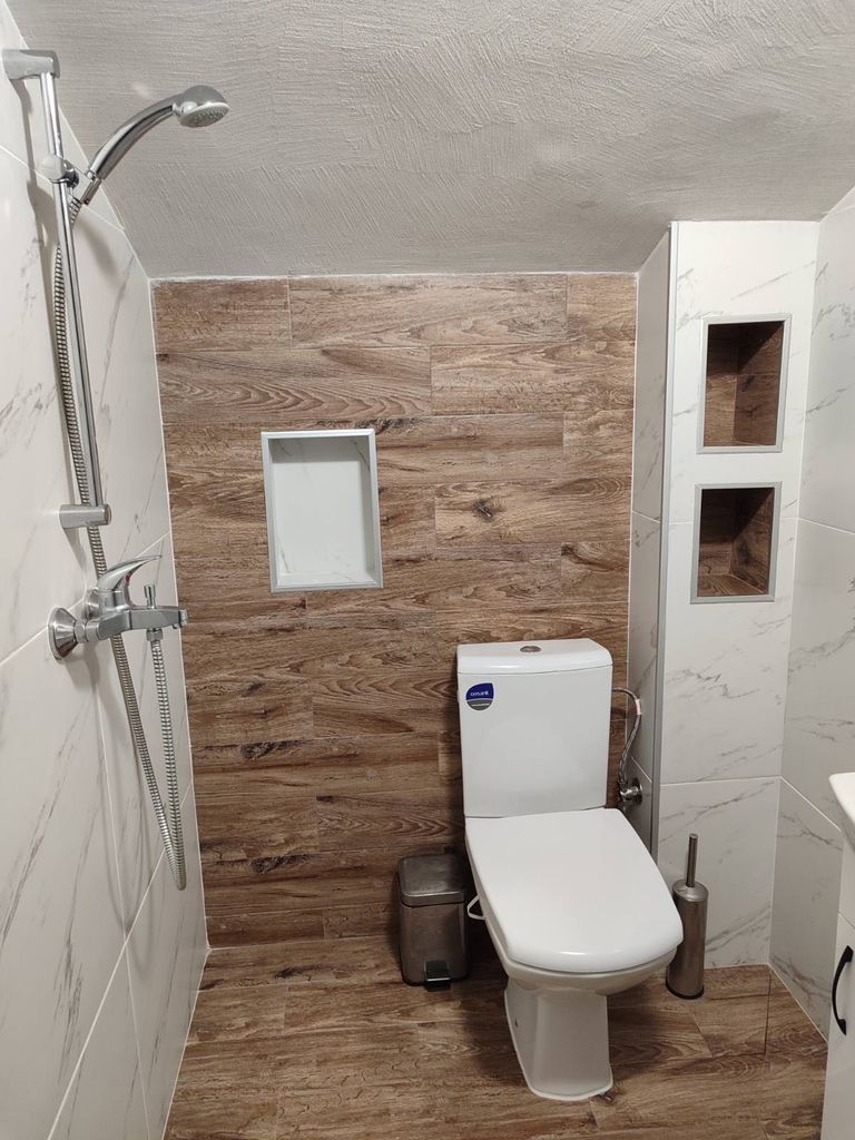 Дава се под наем  в Благоевград, Идеален център - 25 кв.м за 102 € - Снимка #5