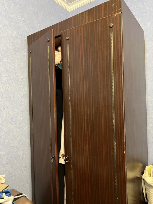 Продам шкаф