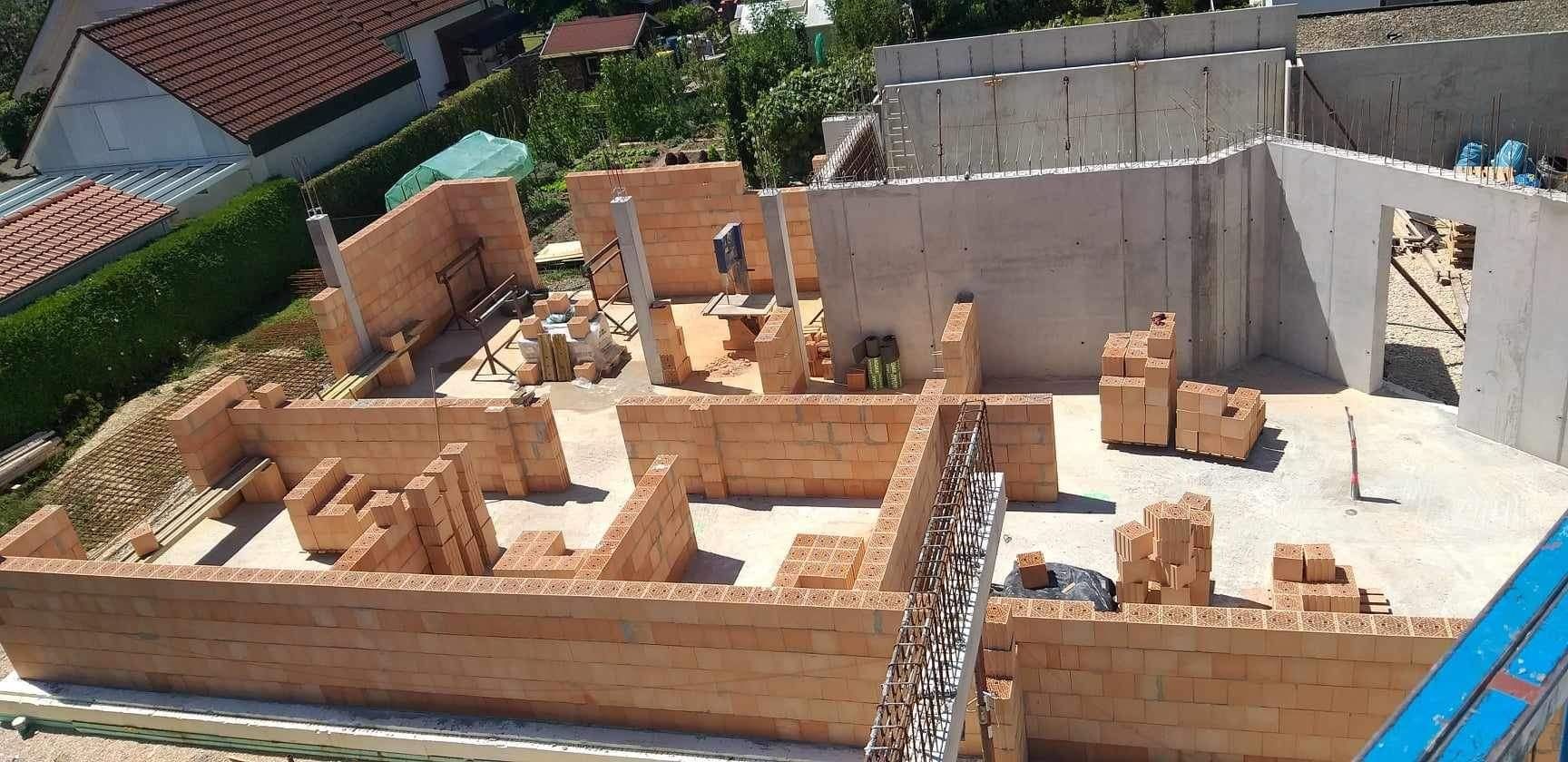 Construcții A-Z/Renovări/Amenajări/Construcții noi/Calitate Garantată!