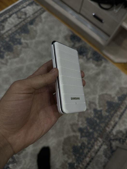 samsung galaxy folder 1