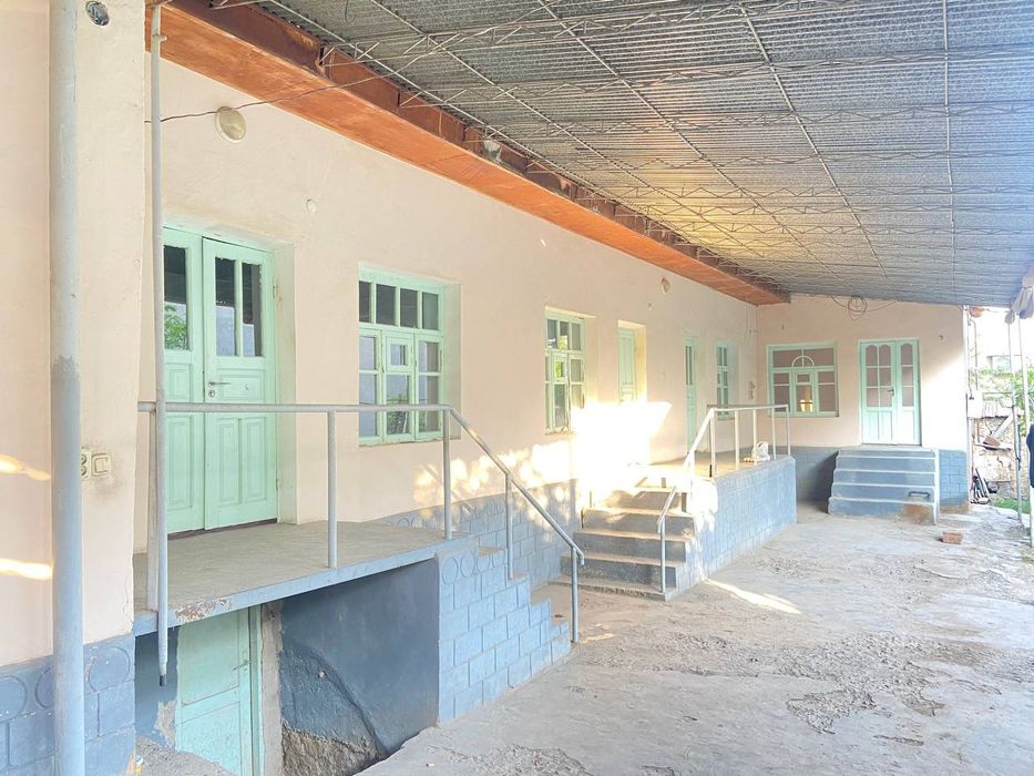 Zudlik bilan Hovli sotiladi 3sotix