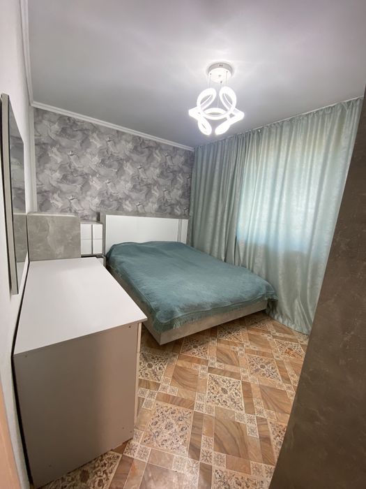 Продам комплект спального гарнитура