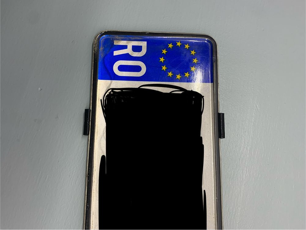 Suporti Plastic Numar Inmatriculare (2 sau 4)
