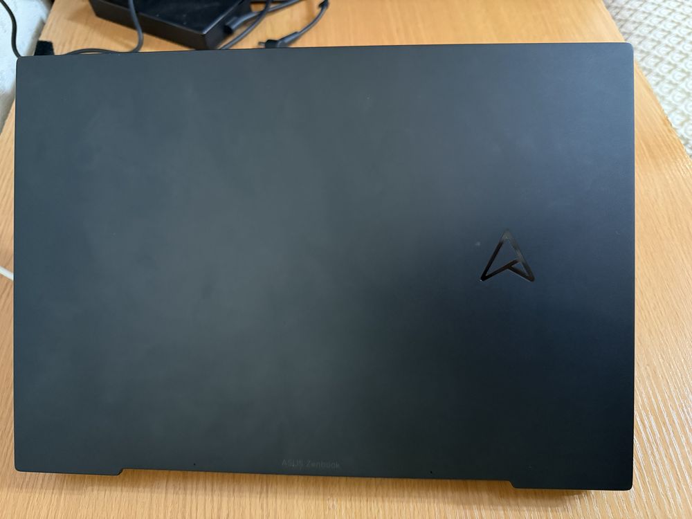 Asus Zenbook 14 Pro UX6404VV Американский | Amerikadan kelgan