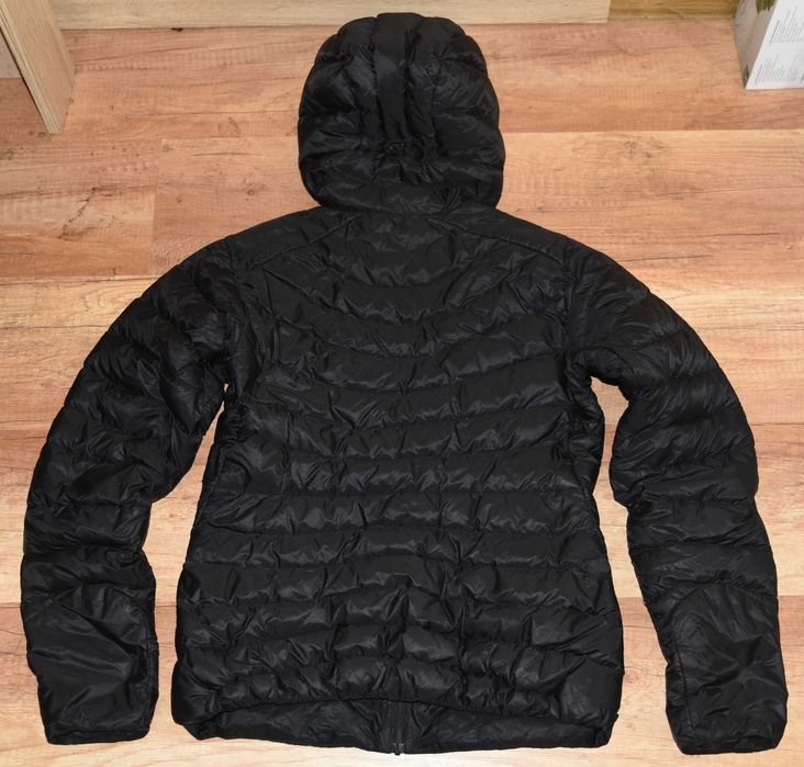Arcteryx Cerium Оригинална дамска пухенка М размер