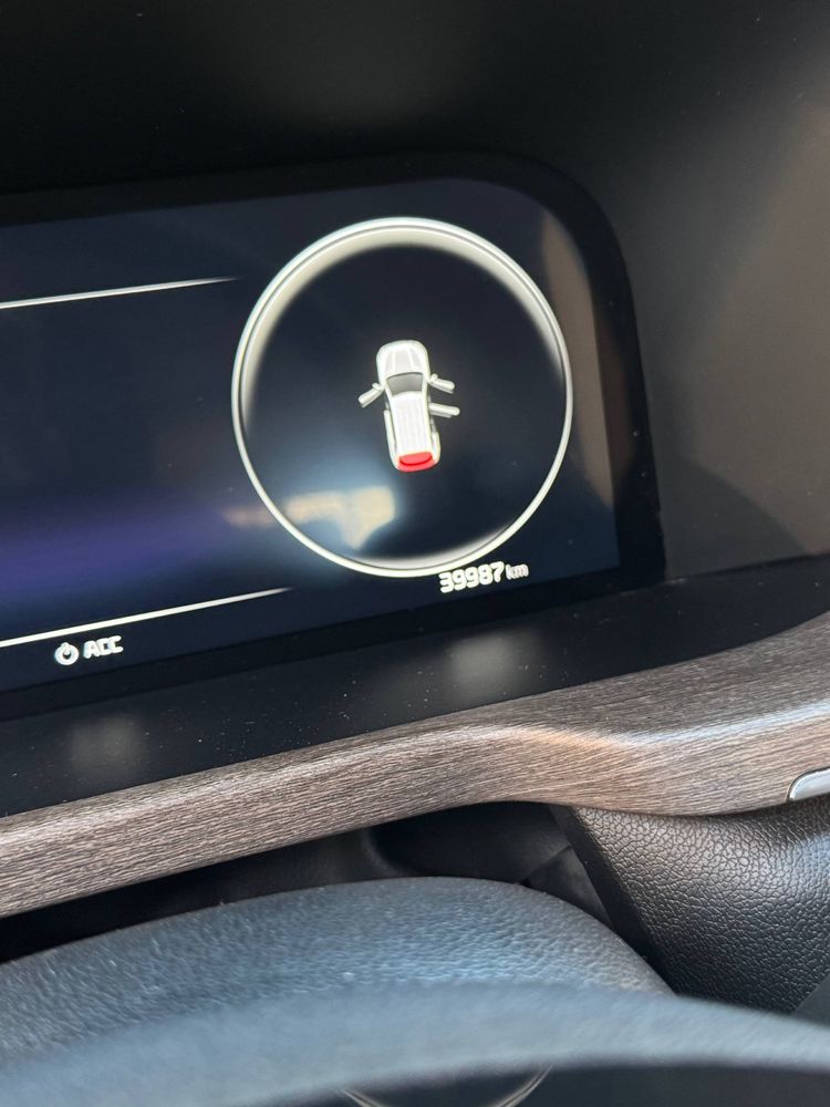 KIA Sorento 7 orindiqli 2021 kraska toza