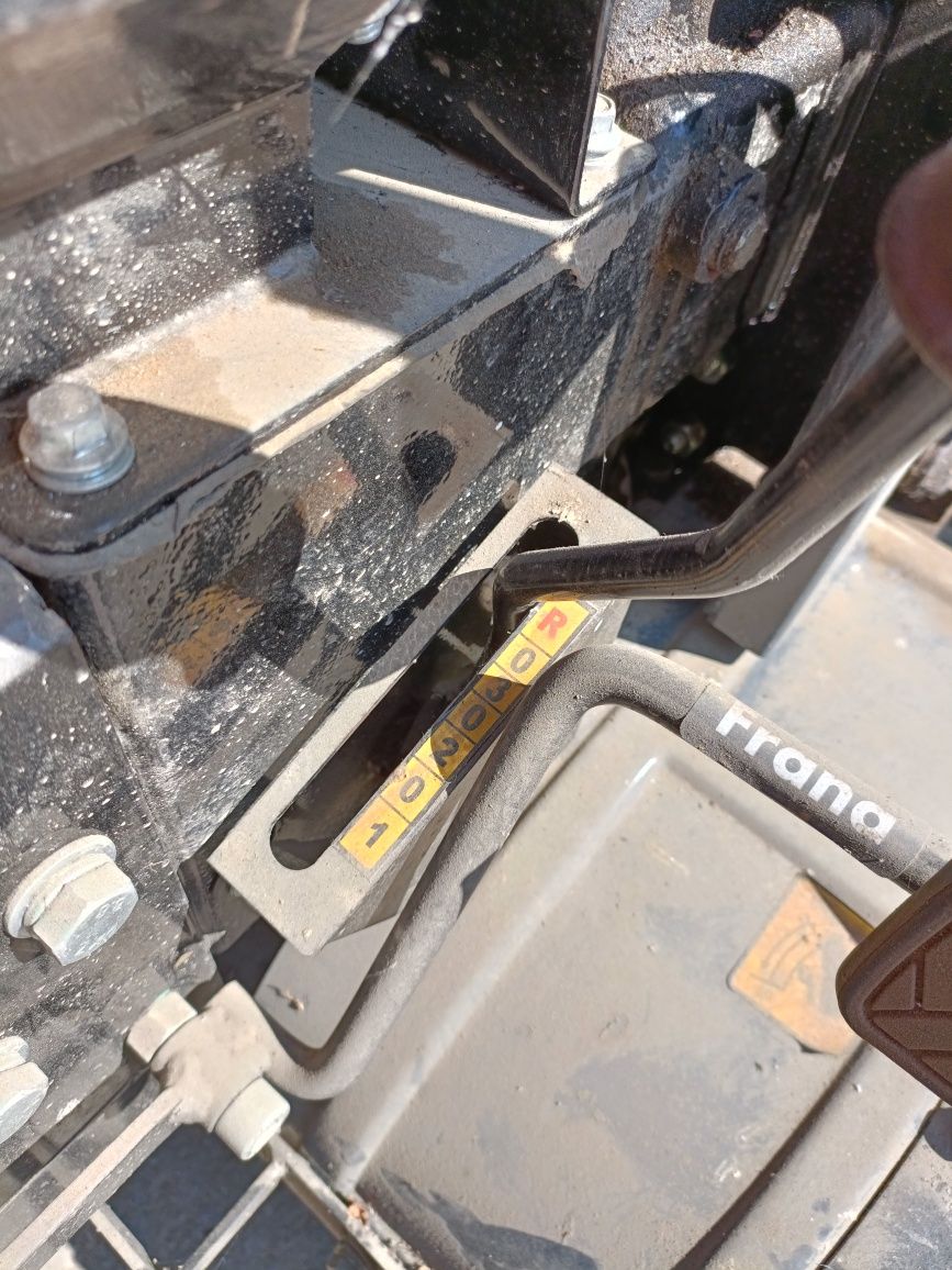 Mini tractor Evo Tools cu remorca din 2024