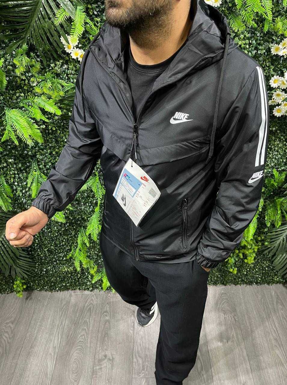 Мъжки Ветровки Nike