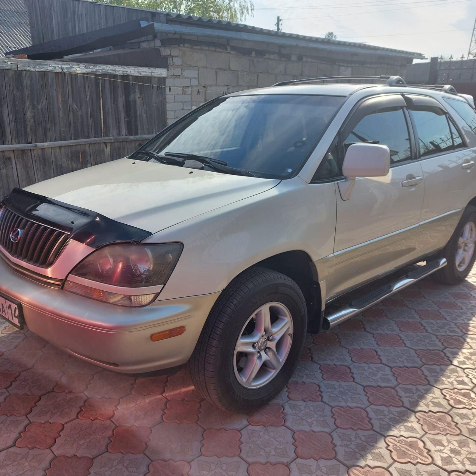 Продам Lexus RX300