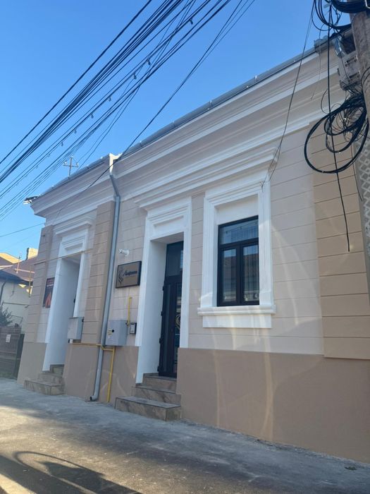 Inchiriez spatiu comercial