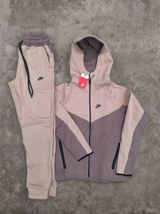 Ватирани дамски екипи