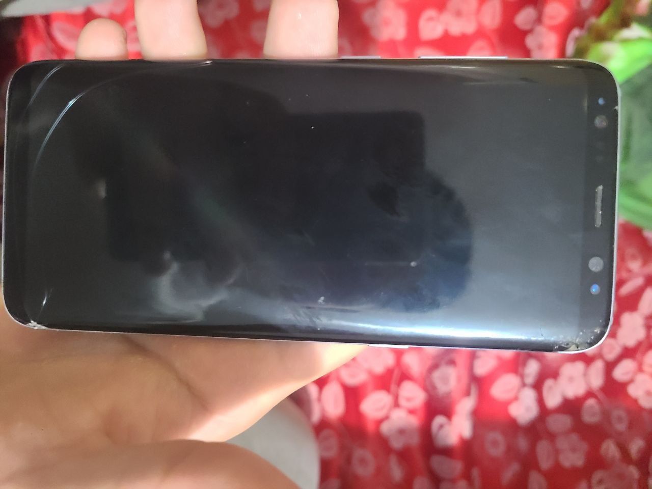 Samsung s8 srochno sotiladi