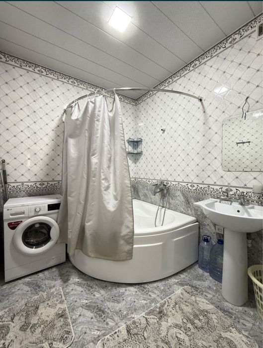 Sdayotsya kvartira v arendu Or: Manresso restoran