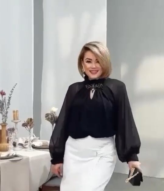 Блузка производство Турция, креп шифон, новая. Размер не подошел. Клас