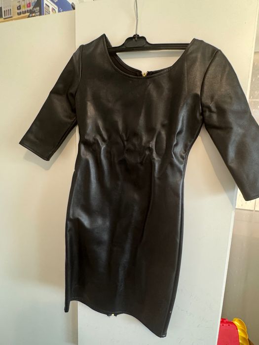 Rochie din piele ecologică, S