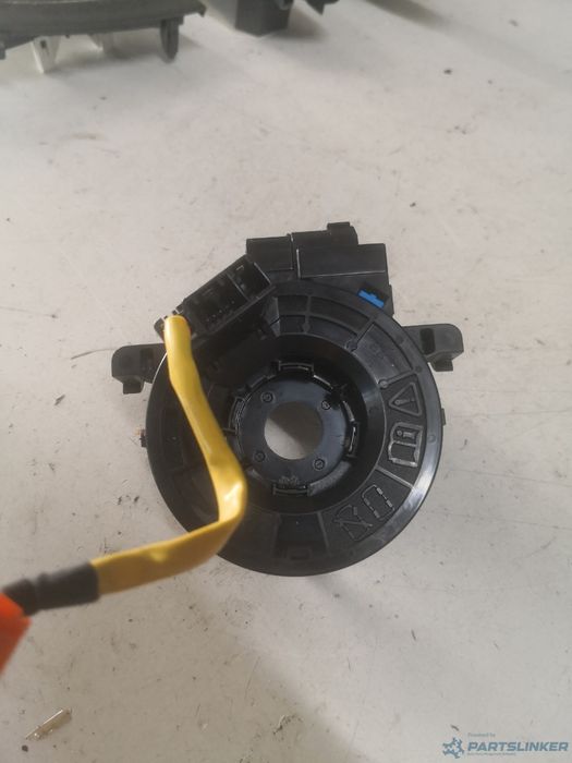 Spirala airbag / spirala volan TOYOTA AURIS (_E15_) [ 2006 - 2012 ] OE