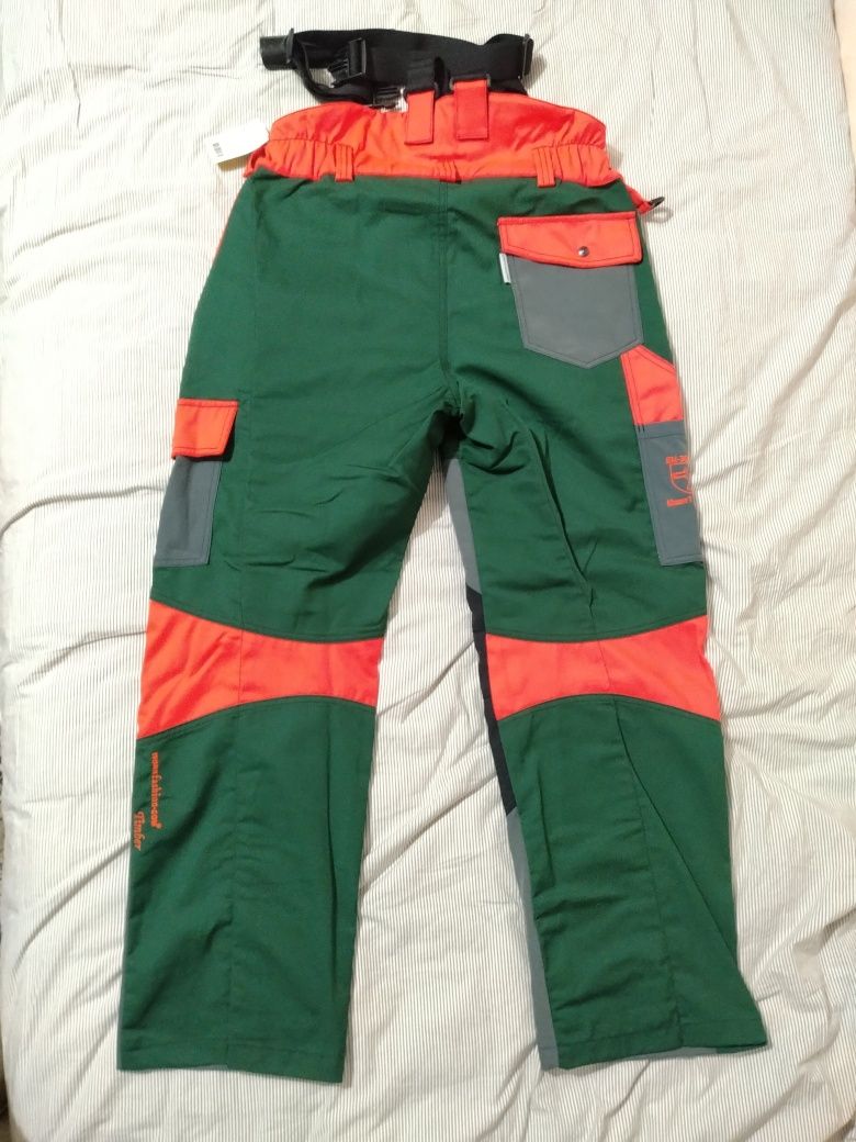 Pantaloni protecție/drujbist/lucrător forestier