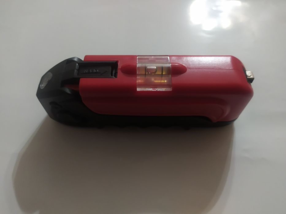 Продам! Мультитул с подсветкой