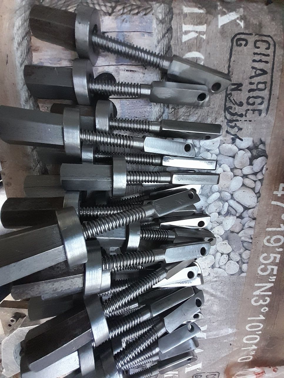 Brate reductii  aluminiu sudura cap la cap șuruburi etc...