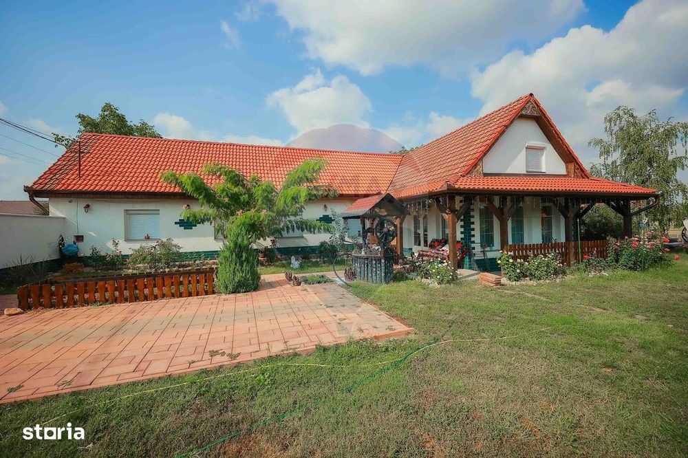 De vânzare Casă tradițională, la doar 20 de minute de Oradea