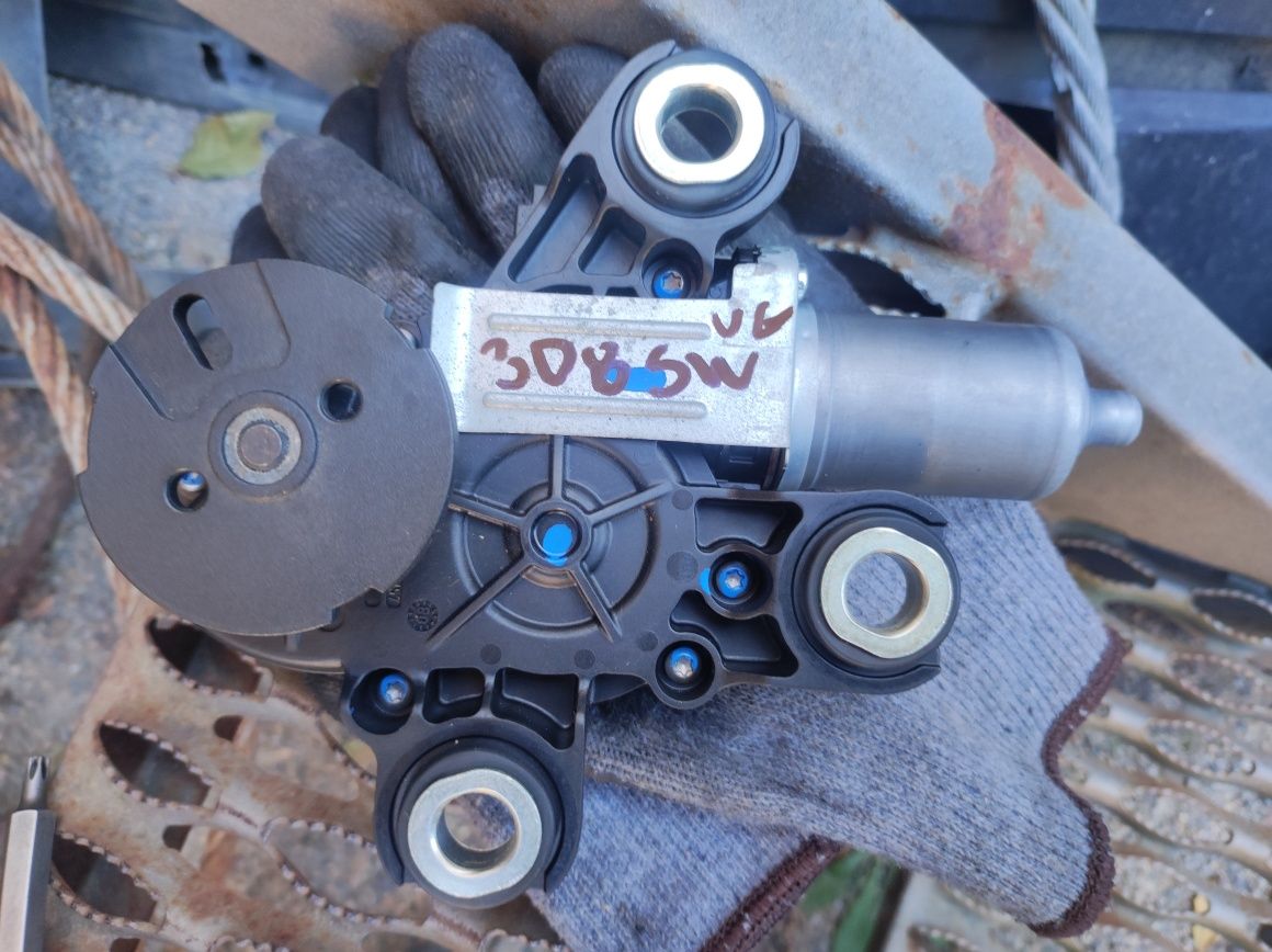 Моторче задна чистачка за Пежо-308SW(комби)(с отварящо се стъкло)