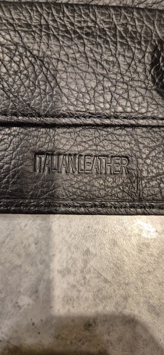 Мъжки кожен портфейл