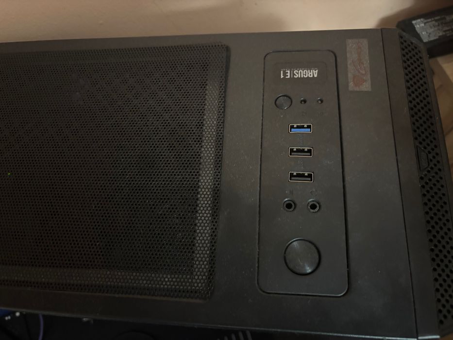 Геймърски компютър