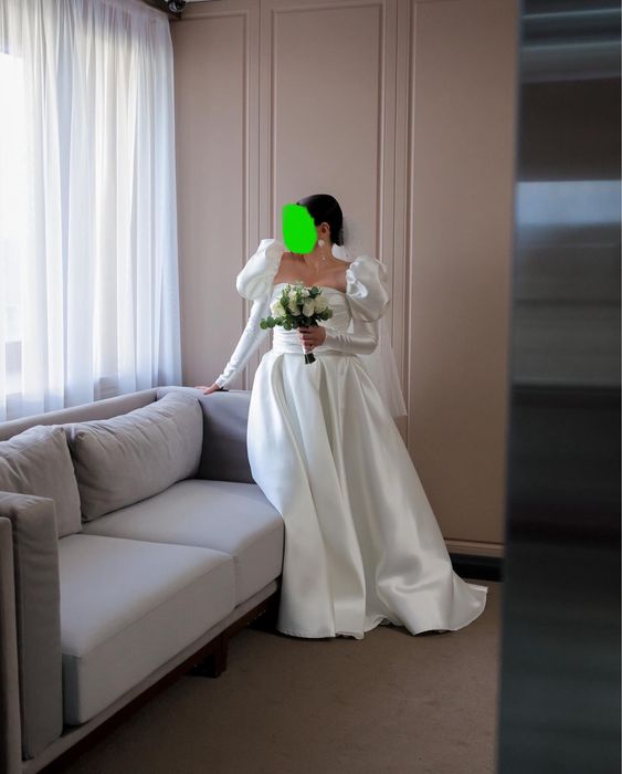 Свадебное платье