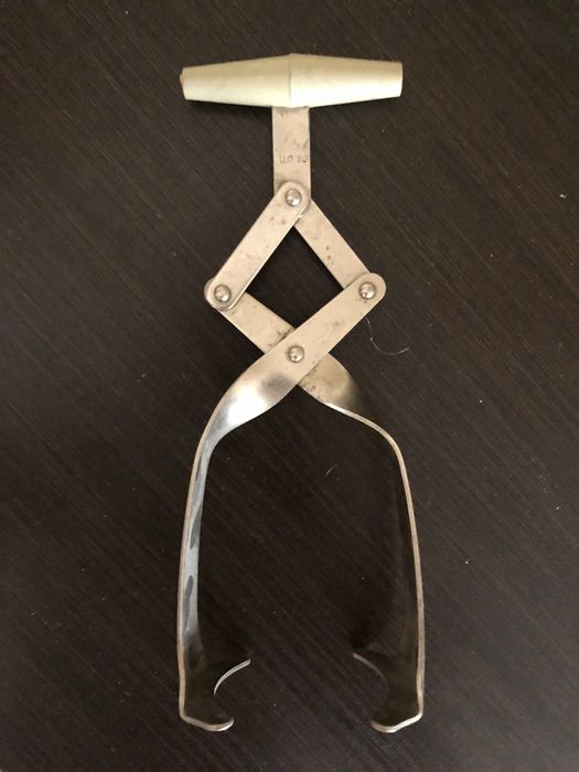 Продам держатель банок для консервации