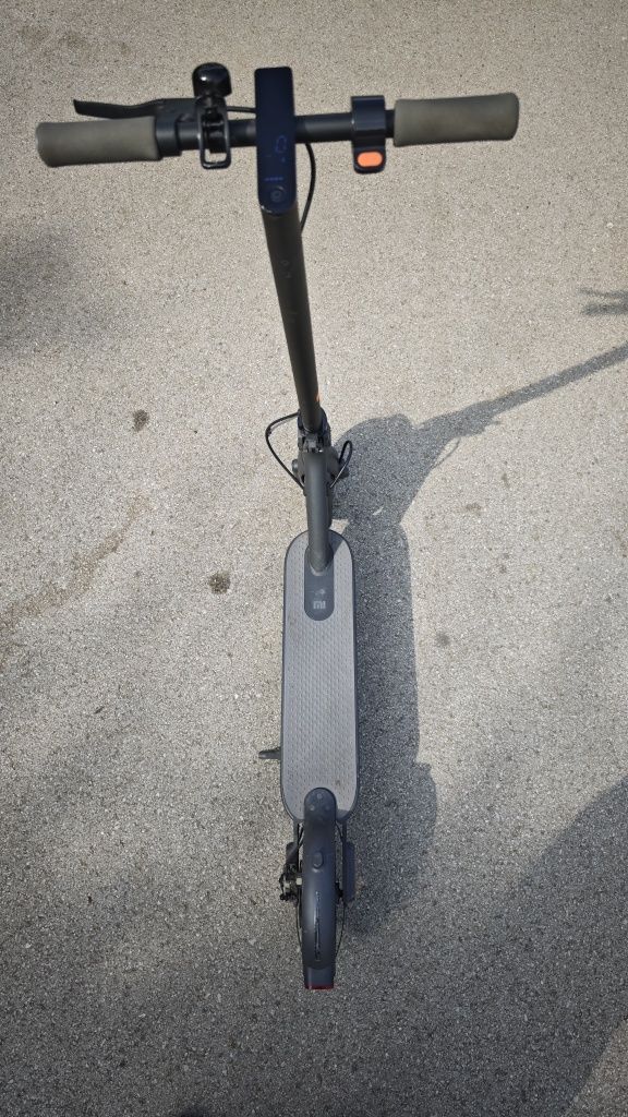 Xiaomi Mi Scooter Essential