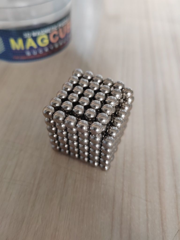 Магниттый  кубик