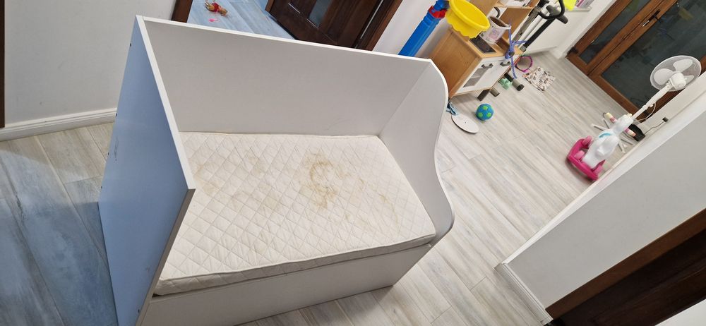 Patut bebeluși din pal