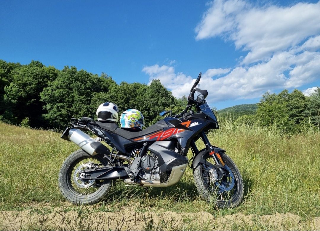 KTM 790 Adventure + Tech Pack