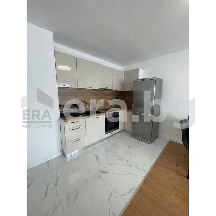 Продава се Двустаен апартамент в Варна, Аспарухово - 45 кв.м за 2332 €/кв.м - Снимка #1