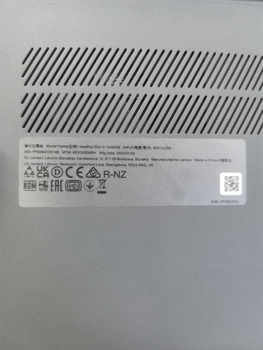 Ноутбук Lenovo 8/256ssd состояние отличное зарядка сумка 80000