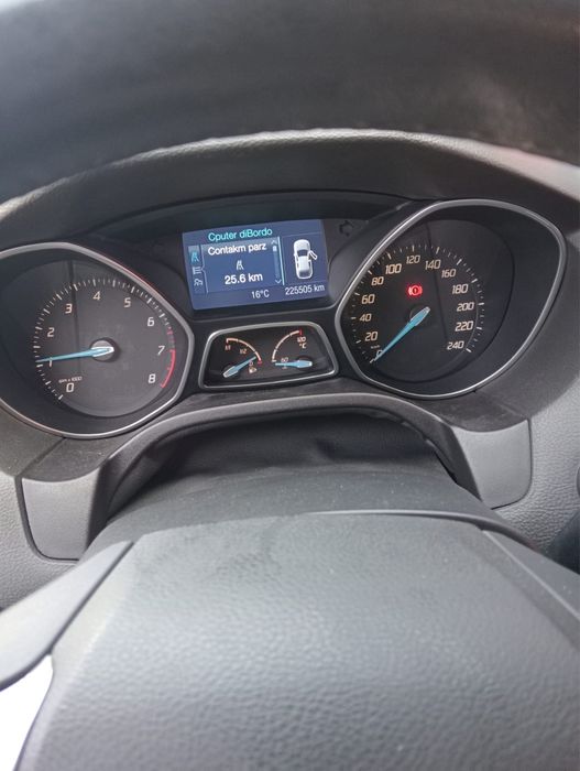 Ford Focus 1.6 benzina 2012