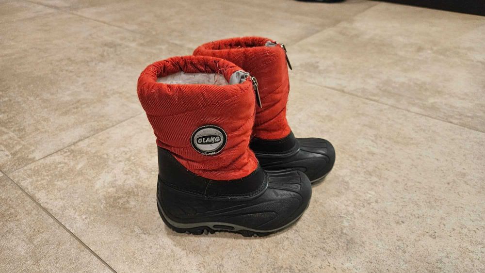 Vand Cizme Olang marimea  25/26