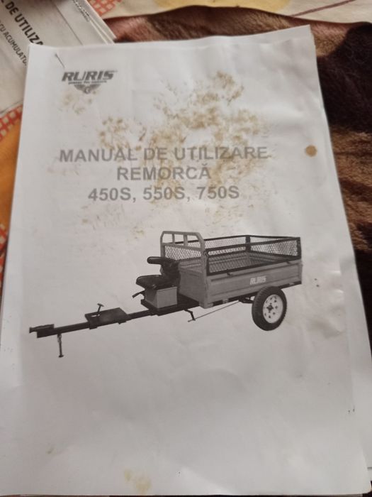 Vând remorcă Ruris