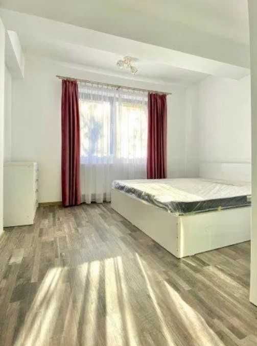 Дава се под наем Двустаен апартамент в Пловдив, Център - 60 кв.м за 255 € - Снимка #1