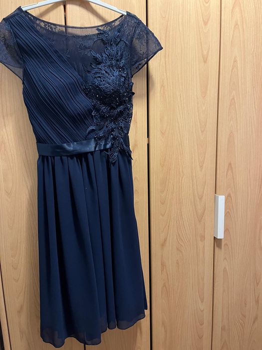 Rochie eleganta pentru ocazie speciala