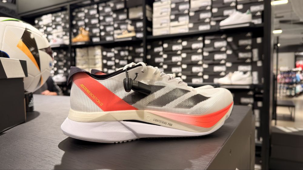 Adidas Adizero Boston 12 originali , cutie ( 42 - 45.1/3 )