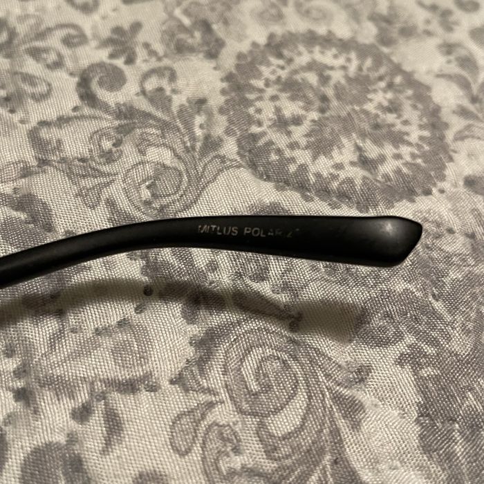 Слънчеви очила с кутия