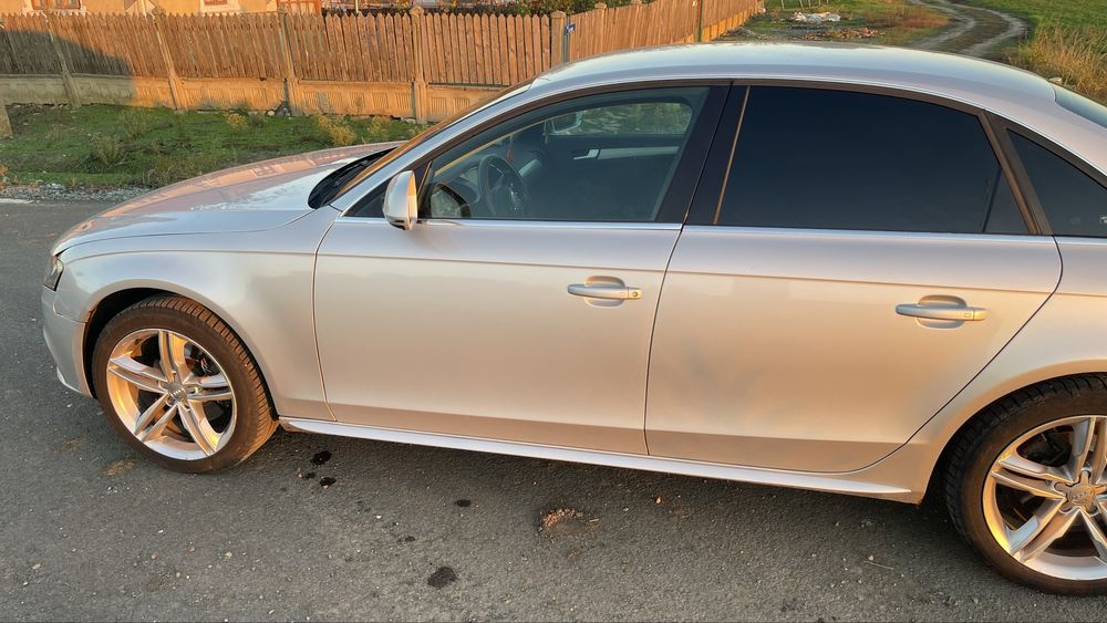 Audi a4 B8 2009 mai multe detalii privat