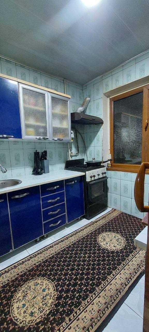 3 хоналик квартира 3 этаж, горгаз, кафе бахор, нихол кольцо