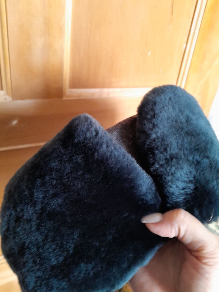 Продам военную шапку цигейка