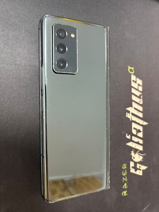 Samsung Galaxy Z Fold 2 5G.