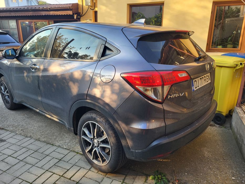 Honda HR-V 2019 1.5 benzină 21.000 km